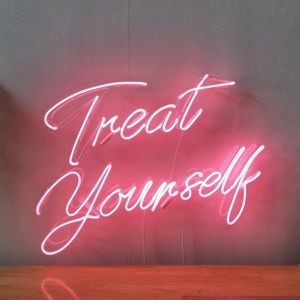 Meet your Posher, Linda c.